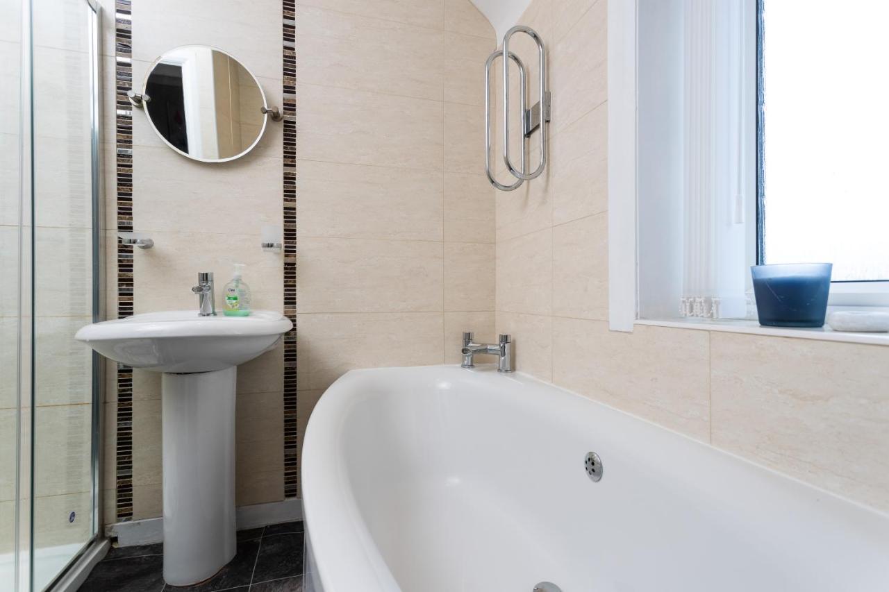 James Cook Accommodation ミドルズブラ エクステリア 写真